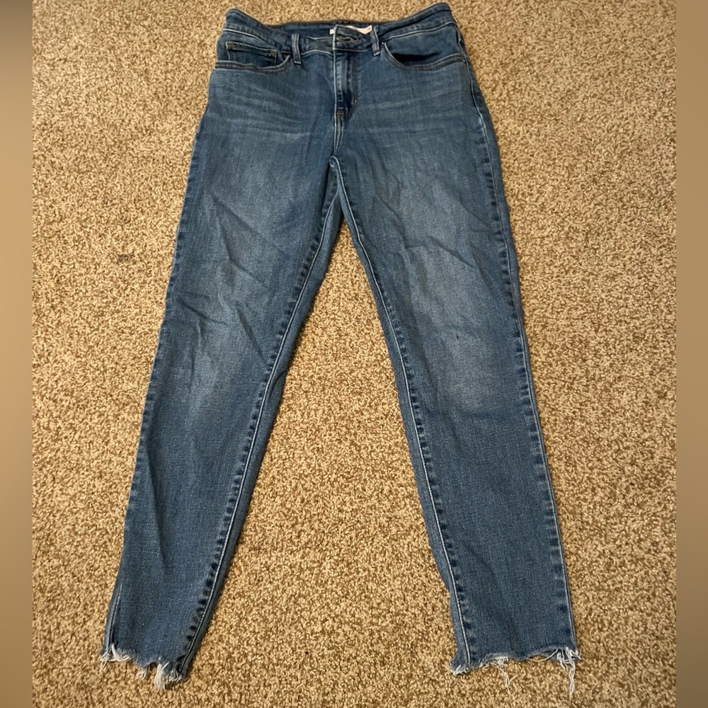 Levi’s skinny jeans